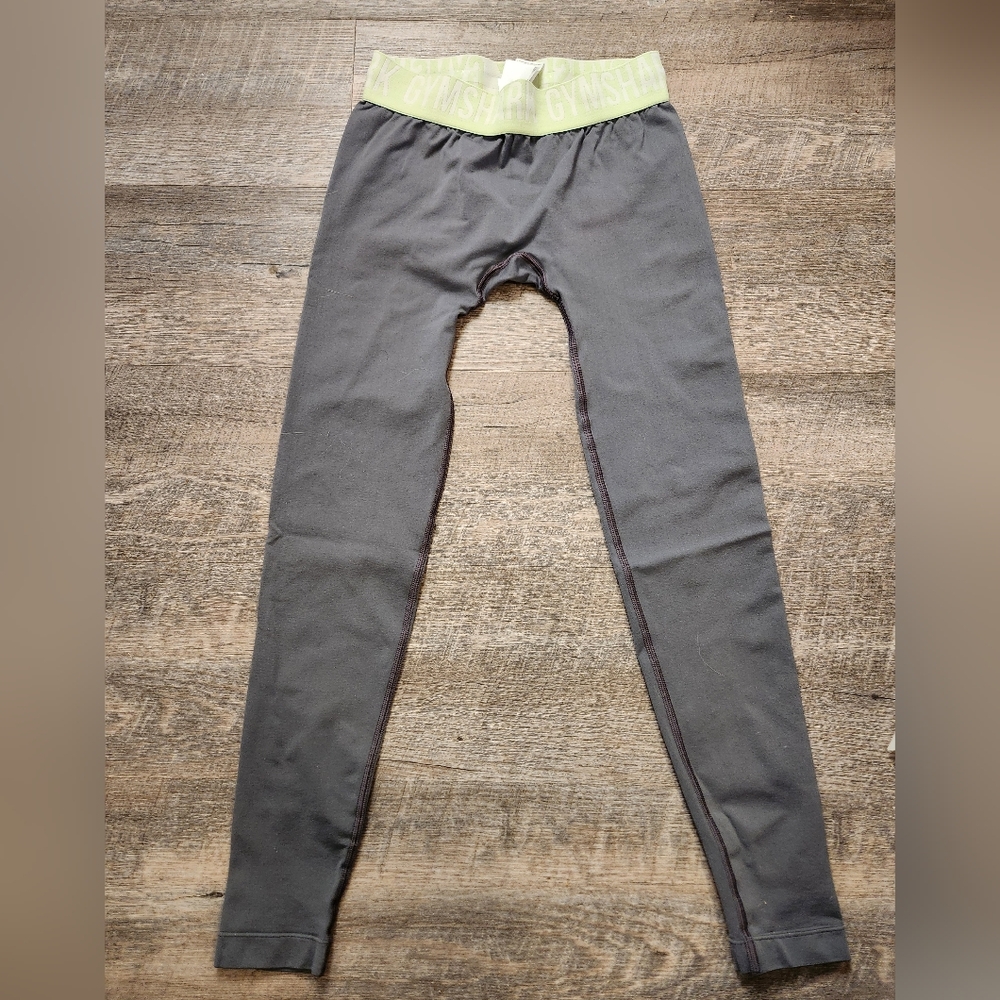 Womens GYMSHARK leggings Size Small